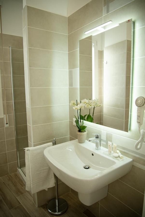 Porta Aragonese Luxury Rooms Palermo Kültér fotó
